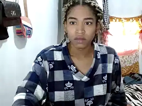 Snapshot of miriam775 chatting on 22, 1, 2025 miriam775 online show from 22, 1, 2025