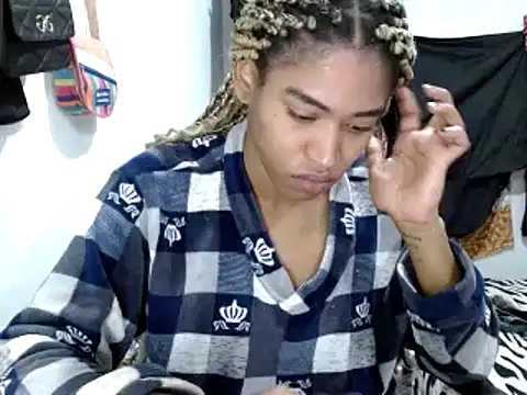 Snapshot of miriam775 chatting on 22, 1, 2025 miriam775 online show from 22, 1, 2025