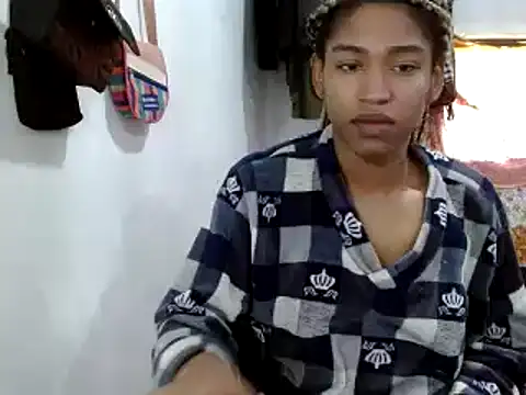 Snapshot of miriam775 chatting on 18, 2, 2025 miriam775 online show from 18, 2, 2025