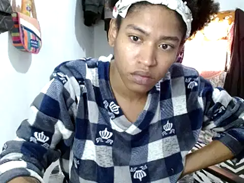 Snapshot of miriam775 chatting on 17, 3, 2025 miriam775 online show from 17, 3, 2025