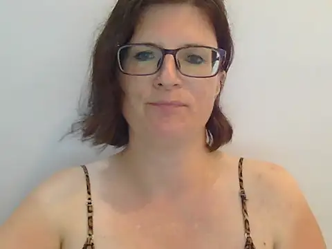 CrimsonMistress online show from 27, 1, 2025