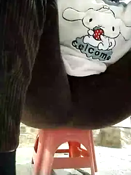 JasminePham online show from 10, 2, 2025