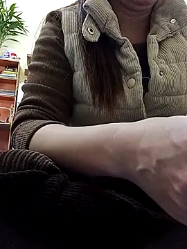 JasminePham online show from 19, 2, 2025