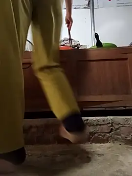 JasminePham online show from 11, 3, 2025