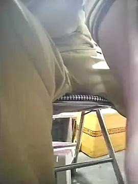 JasminePham online show from 13, 3, 2025