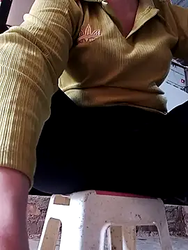 JasminePham online show from 21, 3, 2025