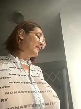 anastasia and jordan online show from 28, 9, 2025