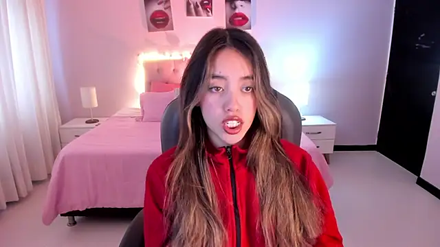 Snapshot of _Charlotte_evans_1 chatting on 1, 2, 2026 Charlotte evans 1 online show from 1, 2, 2026