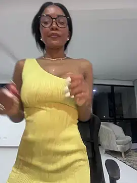 Jessie-pradoo online show from 9, 12, 2024