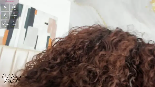 nataly velez online show from 18, 11, 2025