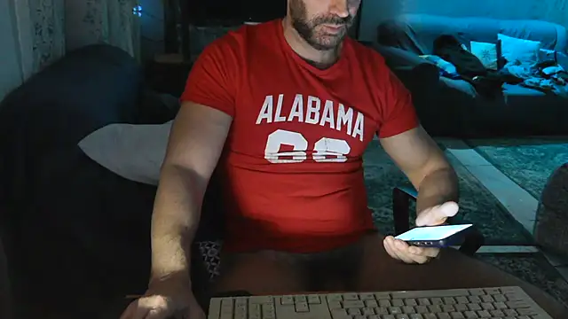 Snapshot of TebaldHot chatting on 6, 11, 2025 TebaldHot online show from 6, 11, 2025