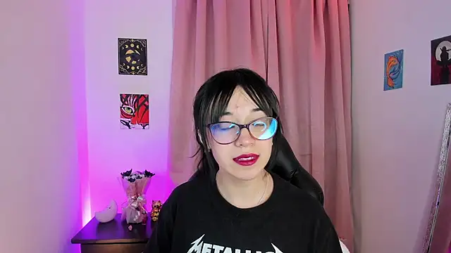 Snapshot of indra_cam chatting on 26, 9, 2025 indra cam online show from 26, 9, 2025