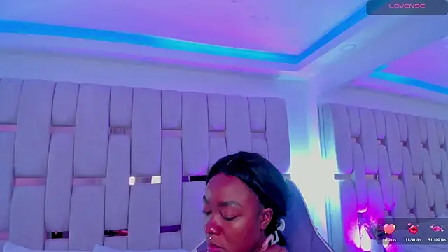 mia schwarz online show from 15, 4, 2026