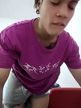 Xtrem3HARDxxx online show from 5, 12, 2024