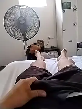 Xtrem3HARDxxx online show from 20, 12, 2024