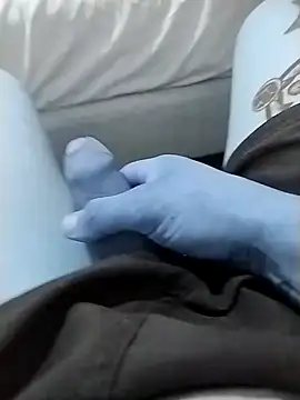 Xtrem3HARDxxx online show from 21, 12, 2024