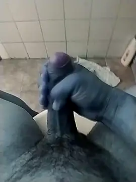 Xtrem3HARDxxx online show from 18, 1, 2025