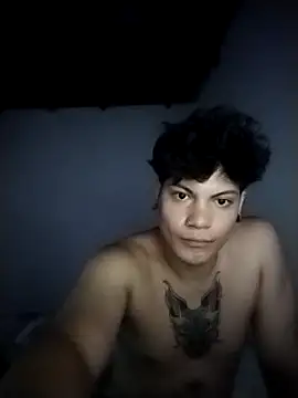 Xtrem3HARDxxx online show from 25, 1, 2025