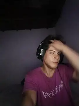 Xtrem3HARDxxx online show from 1, 2, 2025