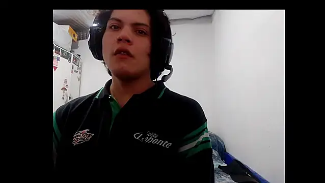 Xtrem3HARDxxx online show from 9, 9, 2025