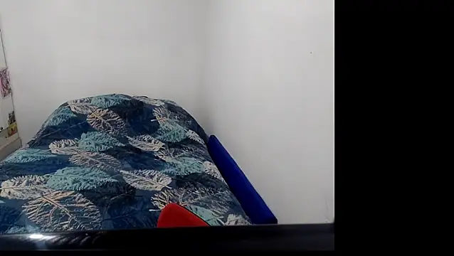 Xtrem3HARDxxx online show from 9, 9, 2025