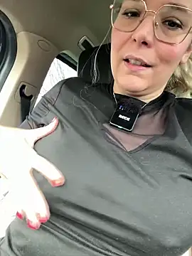 EmyLana online show from 18, 1, 2026