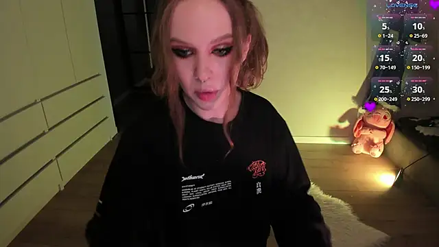 Natural pussy online show from 2, 4, 2026