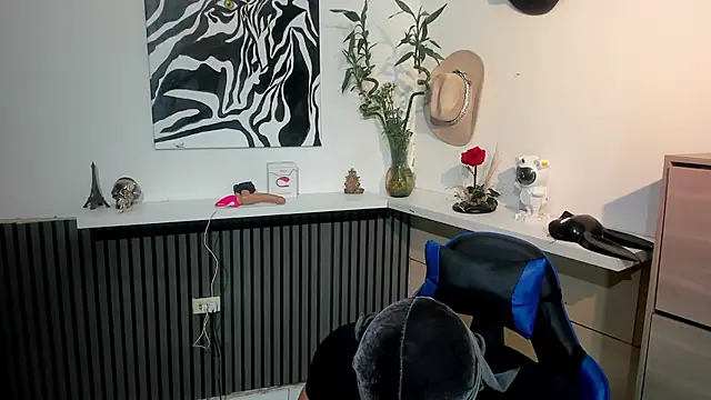 Daemon21 online show from 3, 2, 2026