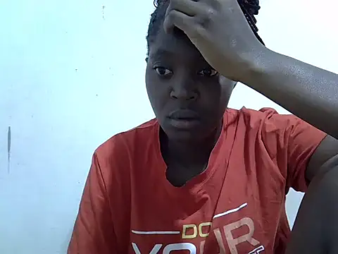 Snapshot of pretty_tallgirl chatting on 30, 4, 2026 pretty tallgirl online show from 30, 4, 2026