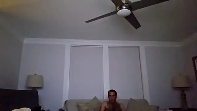 Snapshot of blairfrancis chatting on 12, 10, 2025 blairfrancis online show from 12, 10, 2025
