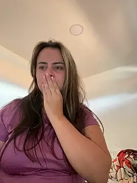 Im Amelia online show from 10, 4, 2026