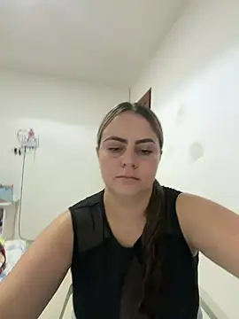 Snapshot of Im_Amelia chatting on 17, 7, 2026 Im Amelia online show from 17, 7, 2026