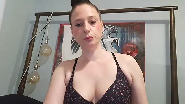 Snapshot of Audrey_hotty chatting on 17, 5, 2026 Audrey hotty online show from 17, 5, 2026