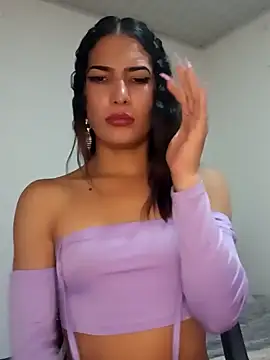 Lanna hott  online show from 7, 1, 2025