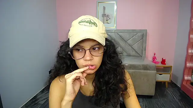 Tyna ch online show from 26, 6, 2026