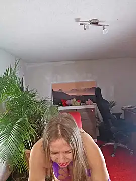 Supertitten95DD online show from 12, 2, 2025