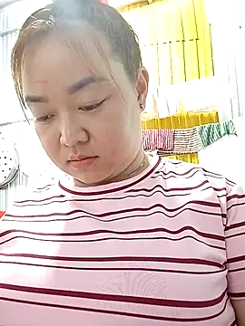 VyOanh2K online show from 23, 11, 2025