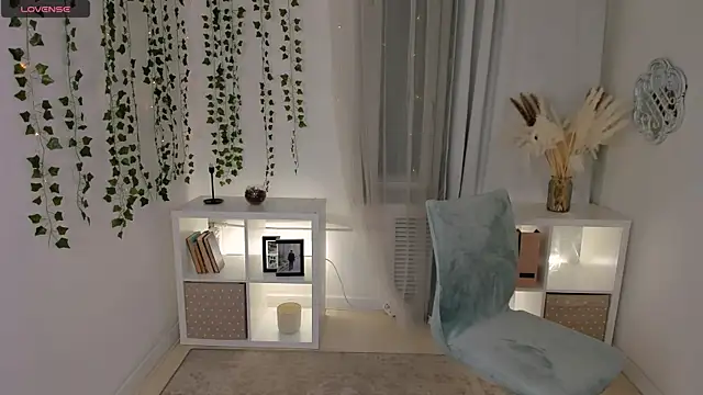 Snapshot of Lattea chatting on 16, 1, 2025 Lattea online show from 16, 1, 2025