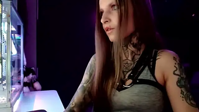 Snapshot of InesGold chatting on 12, 2, 2025 InesGold online show from 12, 2, 2025