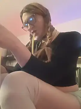 Snapshot of sissytrapdolly24 chatting on 10, 7, 2026 sissytrapdolly24 online show from 10, 7, 2026