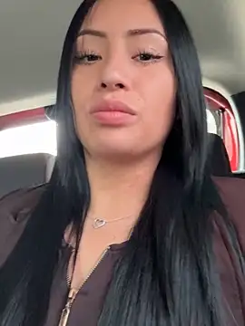 Sara luna  online show from 18, 3, 2025