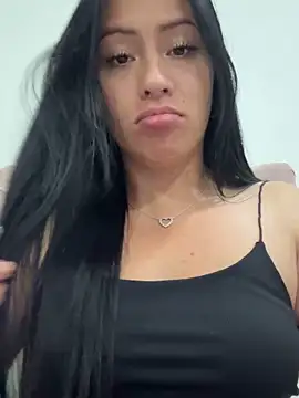 Snapshot of Sara_luna_ chatting on 14, 11, 2025 Sara luna online show from 14, 11, 2025