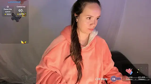 Snapshot of milysauria1 chatting on 18, 1, 2025 milysauria1 online show from 18, 1, 2025