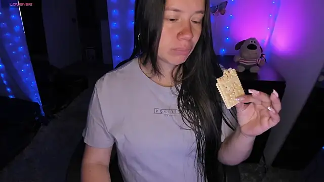 Snapshot of milysauria1 chatting on 16, 9, 2025 milysauria1 online show from 16, 9, 2025