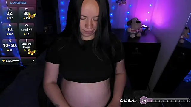 Snapshot of milysauria1 chatting on 15, 10, 2025 milysauria1 online show from 15, 10, 2025