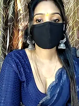Snapshot of Monalisha_G chatting on 7, 3, 2026 Monalisha G online show from 7, 3, 2026