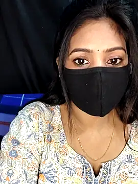 Snapshot of Monalisha_G chatting on 3, 4, 2026 Monalisha G online show from 3, 4, 2026
