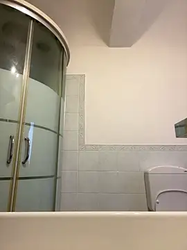 tubfunaske online show from 21, 12, 2025