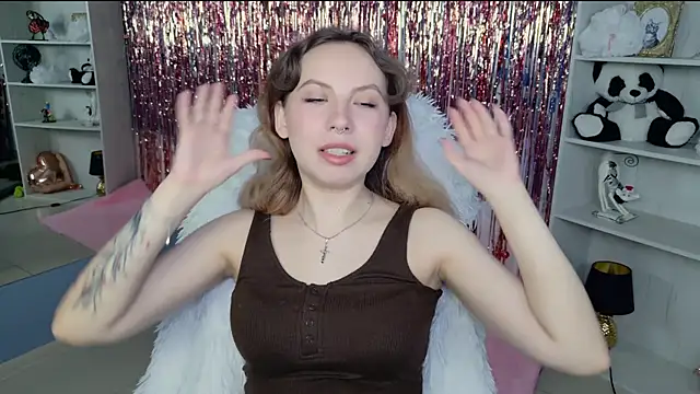 JasmineMilko online show from 18, 4, 2026