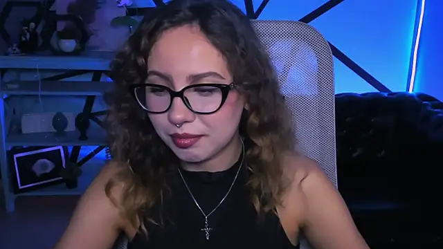Snapshot of JasmineMilko chatting on 12, 7, 2026 JasmineMilko online show from 12, 7, 2026